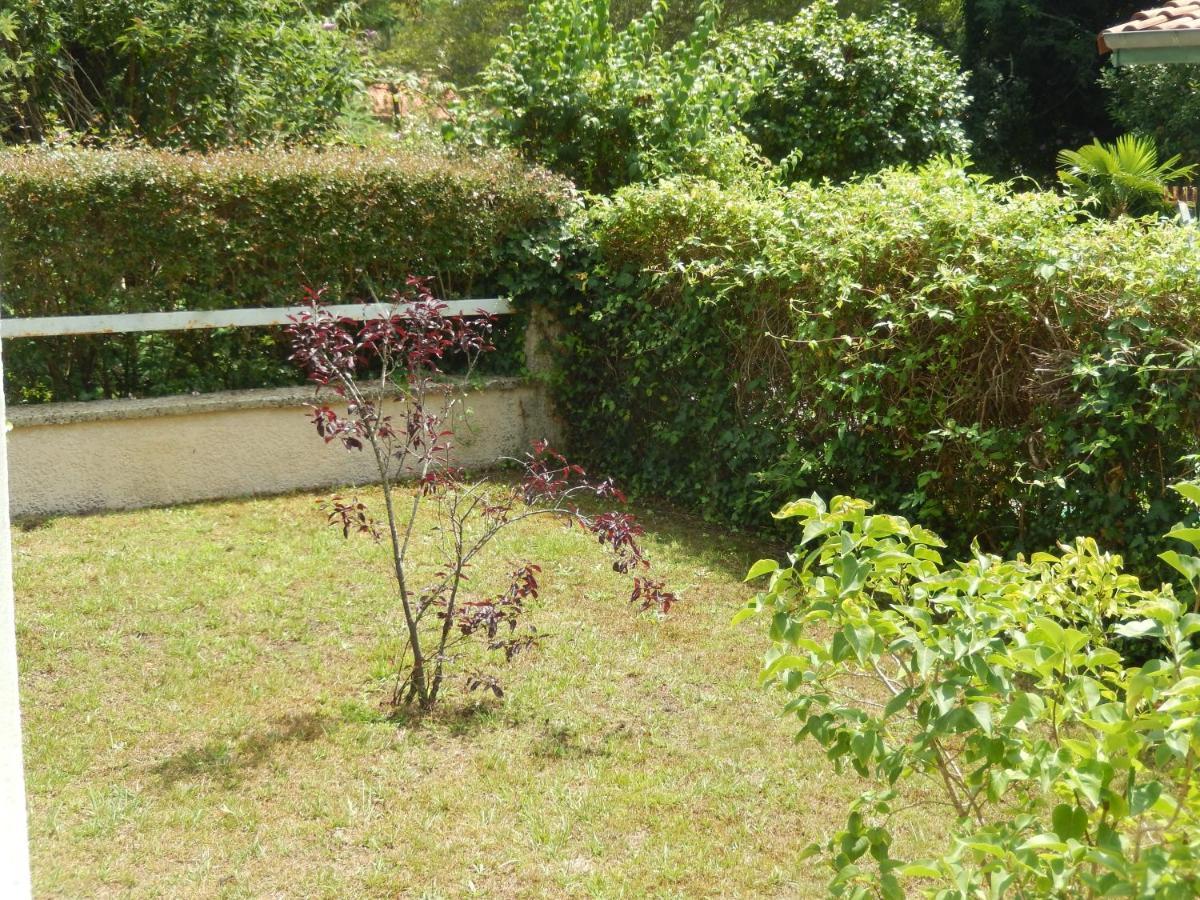 Villa De Guenifey Josse Ngoại thất bức ảnh